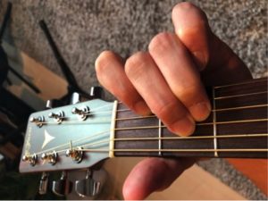 ギターコード「Am」の押さえ方